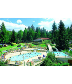 CAMPING LES PINS**** Périgord (APV)