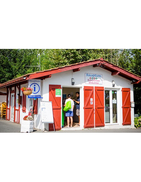Camping HARROBIA *** BIDART 